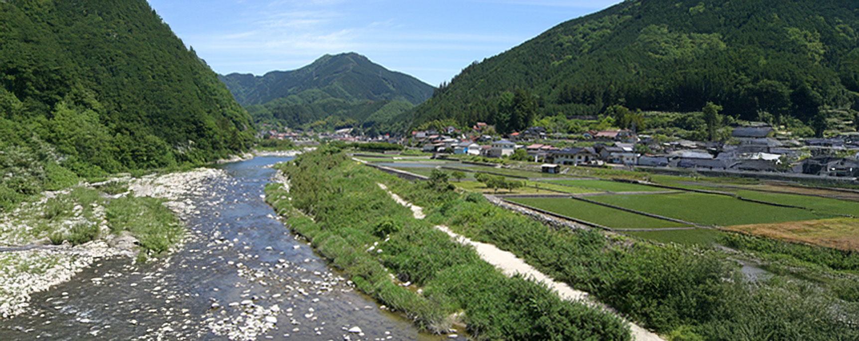 安芸太田町加計の自然豊かな風景